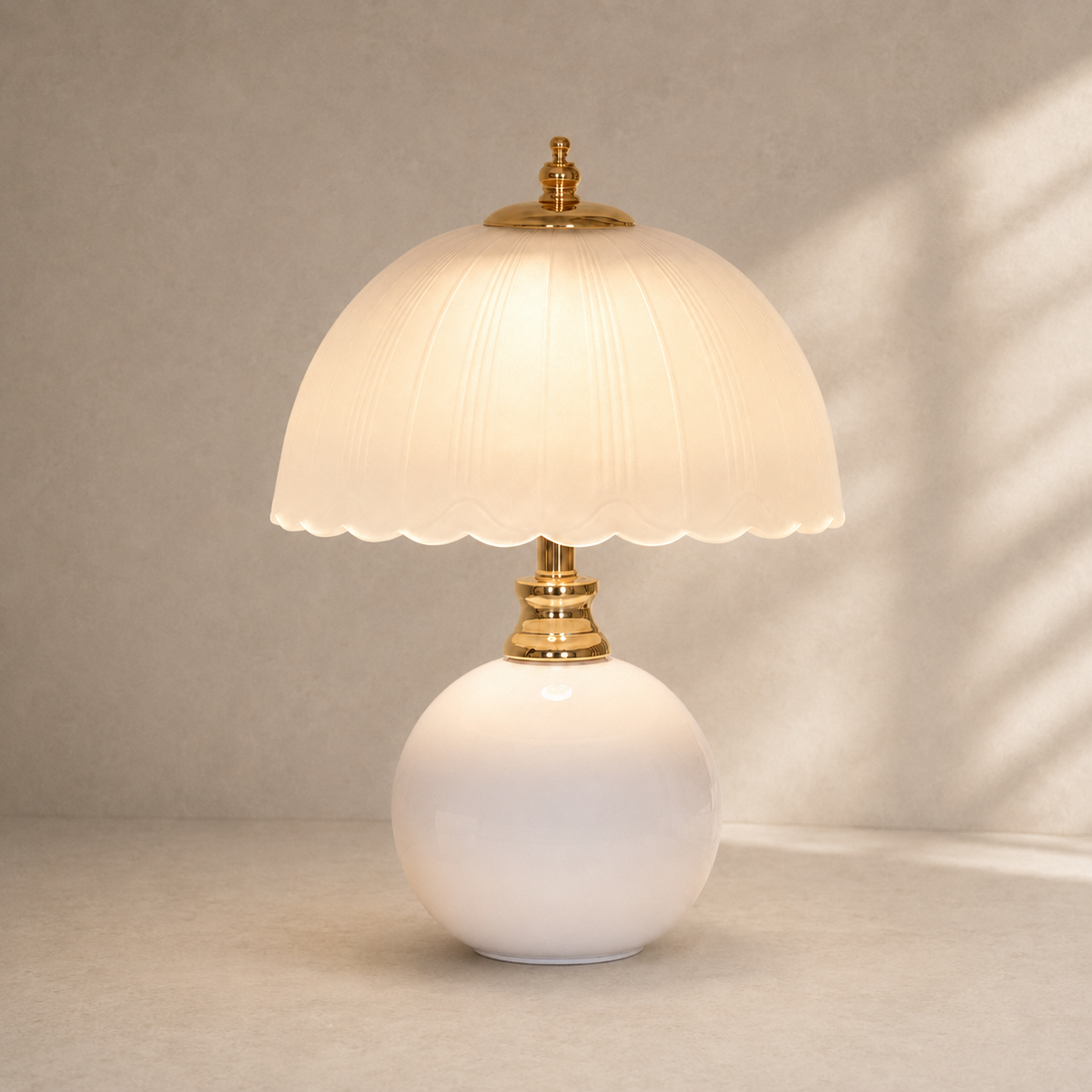 USB-Powered Ceramic & Glass LED Bedside Table Lamp – Celeste
