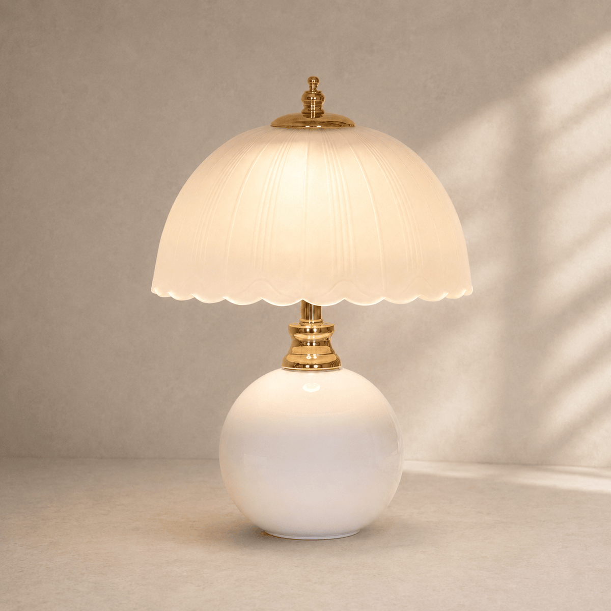 Norven Living USB-Powered Ceramic & Glass LED Bedside Table Lamp – Celeste